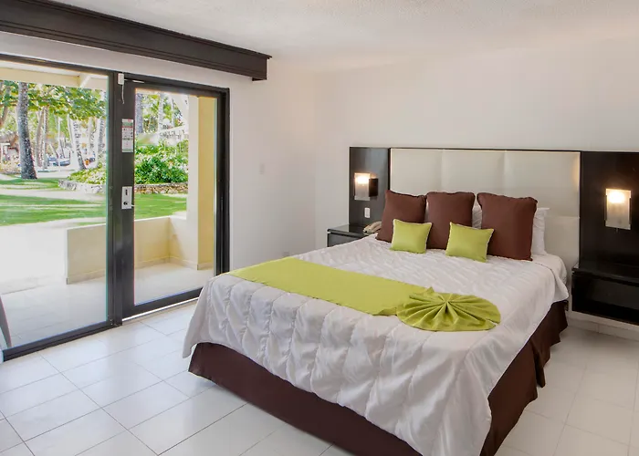 Viva Dominicus Beach By Wyndham, A Trademark All Inclusive Bayahíbe