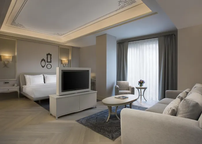 Lazzoni Hotel