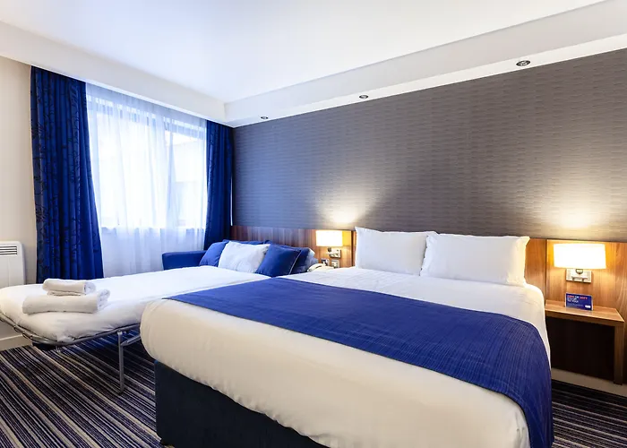 Doubletree By Hilton Edinburgh Airport Hotel Ingliston