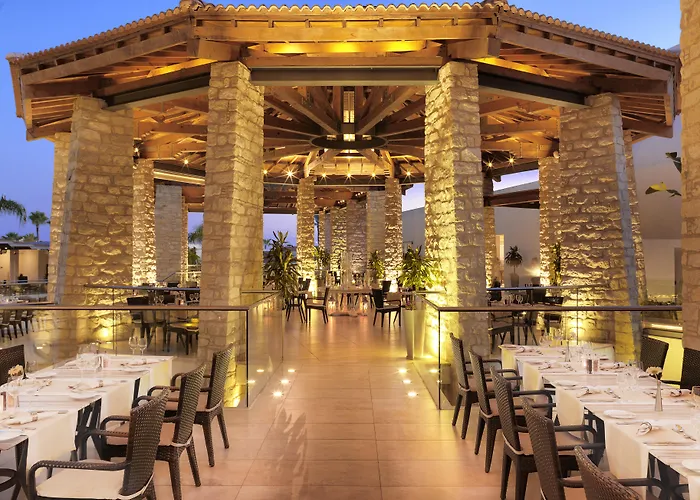 Olympic Lagoon Resort Ayía Nápa