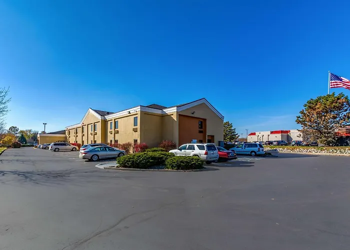 Quality Inn & Suites Southport