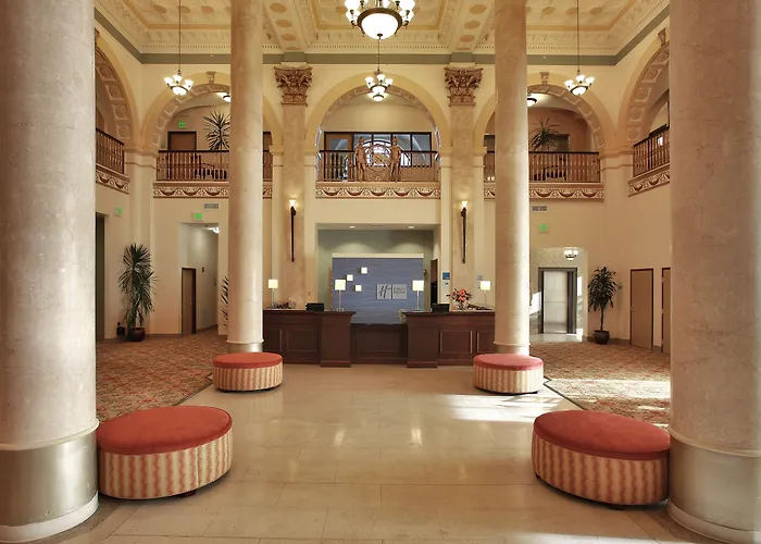 Holiday Inn Express Baltimore-Downtown
