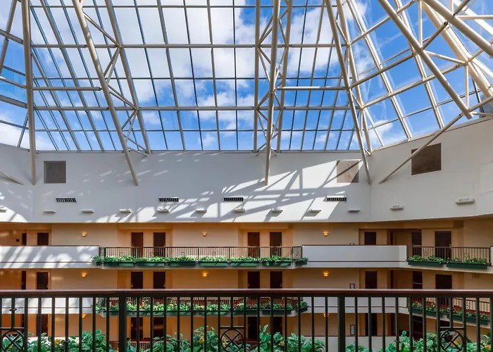 Wyndham Grand Oklahoma City Downtown