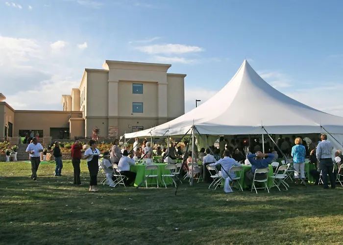 Hampton Inn & Suites Buffalo