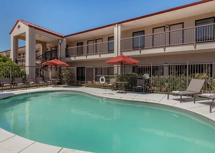 Best Western Lindale Inn