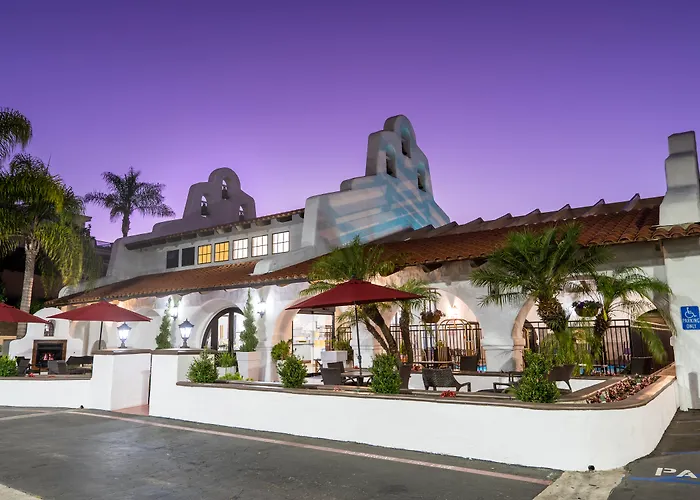 Hampton Inn & Suites San Clemente - Fully Renovated