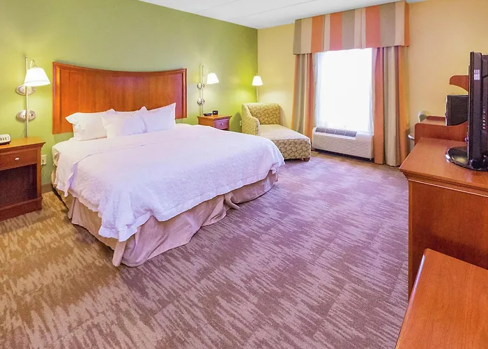 Hampton Inn & Suites Blairsville
