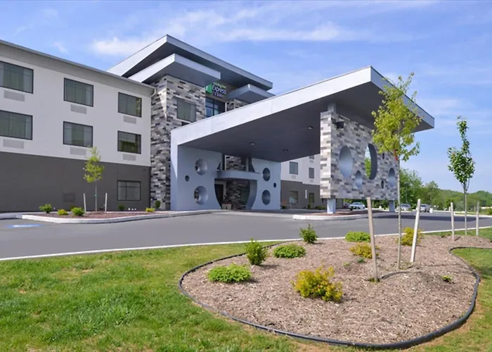 Holiday Inn Express & Suites Shippensburg By Ihg