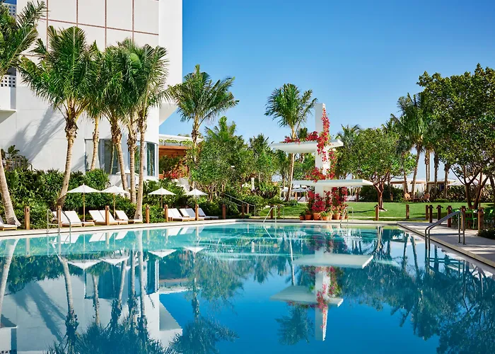Miami Beach 5 Star Hotels With Jacuzzi in Room
