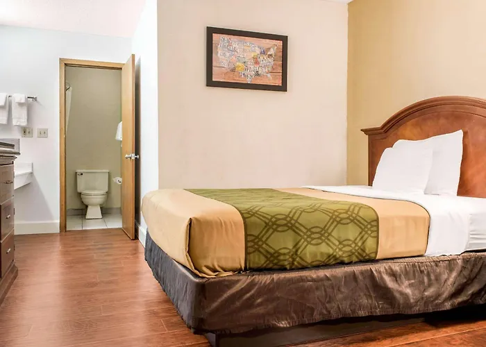 Econo Lodge Holland - Toledo