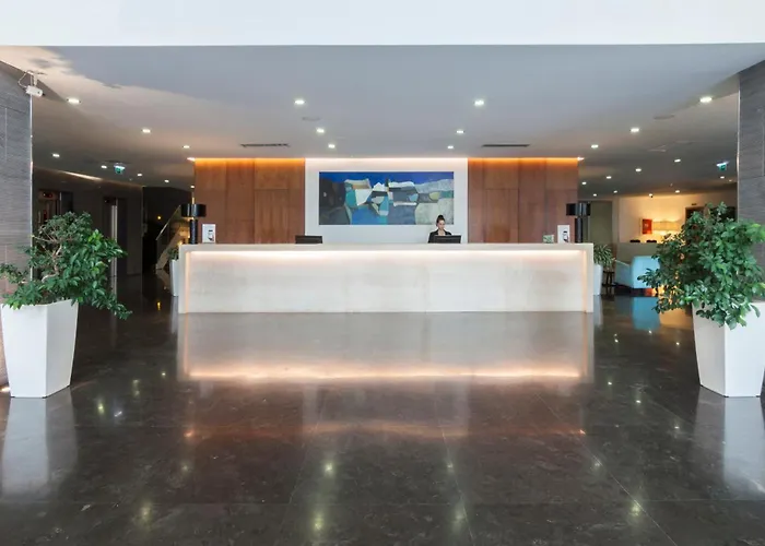 The George, Urban Boutique Hotel San Ġiljan