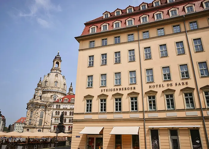 Dresden Hotels With Jacuzzi in Room
