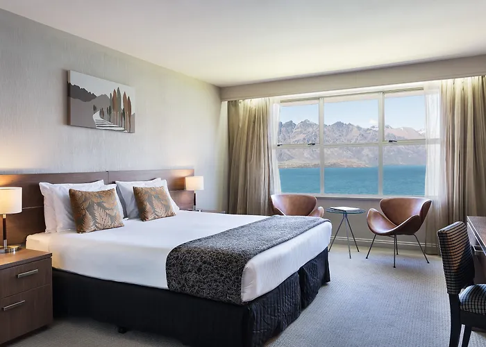 Mercure Queenstown Resort