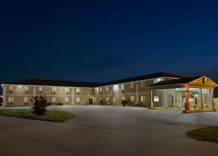 Super 8 By Wyndham Sikeston/Miner Area