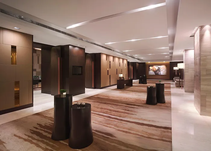 New World Makati Hotel, Manila