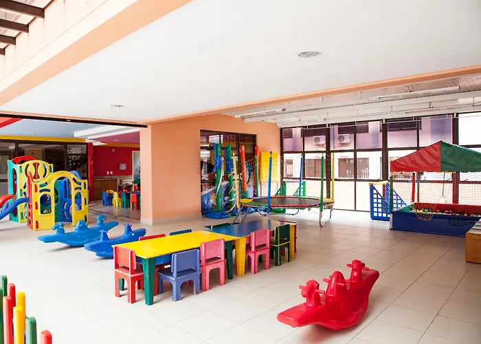 Jurerê Beach Village - OFICIAL