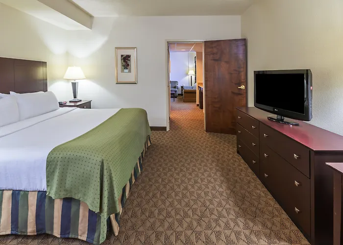 Holiday Inn Springdale-Fayetteville Area By Ihg