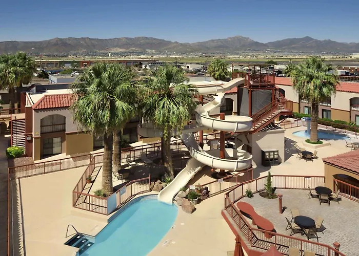 Wyndham El Paso Airport And Water Park Hotel
