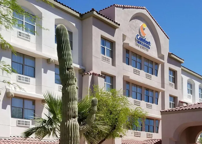 Comfort Inn & Suites Tempe Phoenix Sky Harbor Airport