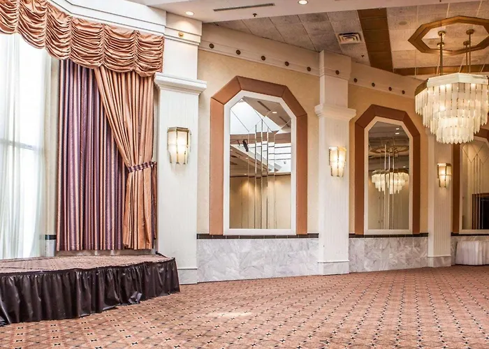 Quality Inn & Suites Orland Park - Chicago