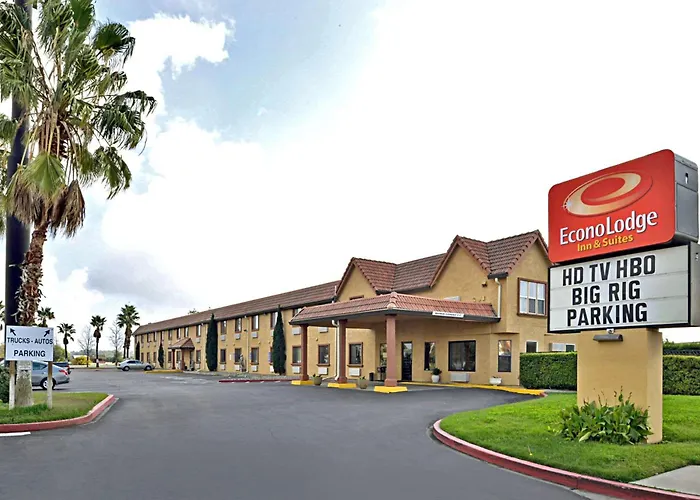 Econo Lodge Inn & Suites Corning Travel Center