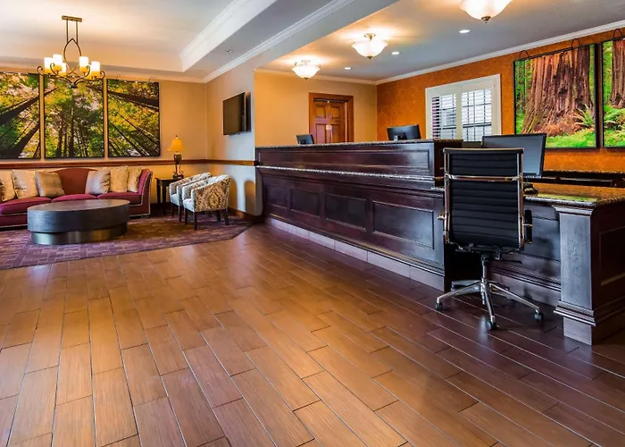 Best Western Plus Humboldt House Inn