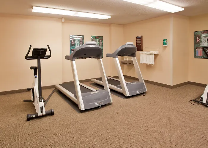 Mainstay Suites- Kansas City Overland Park