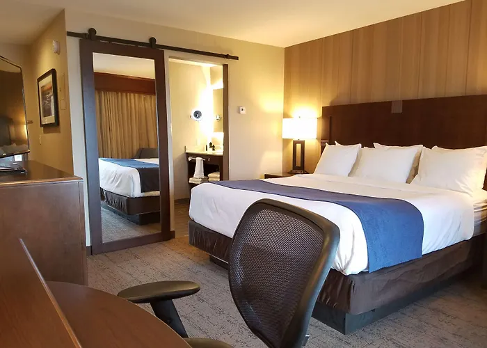 Best Western Plus Superior Inn Grand Marais