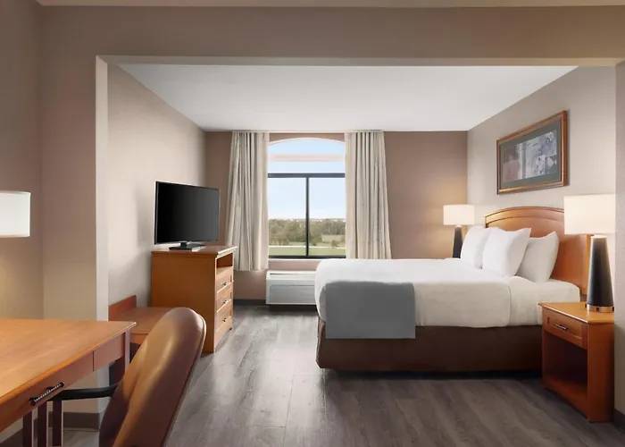 Wingate By Wyndham Bentonville