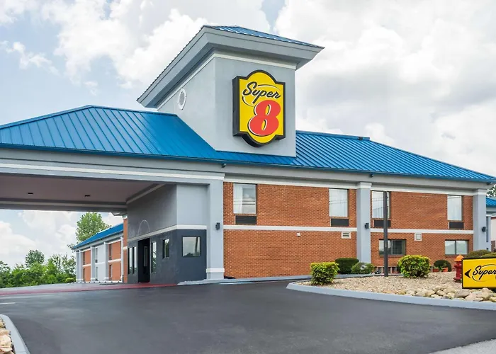 Super 8 By Wyndham Dandridge