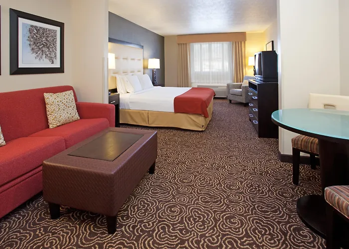 Holiday Inn Express Ogden By Ihg