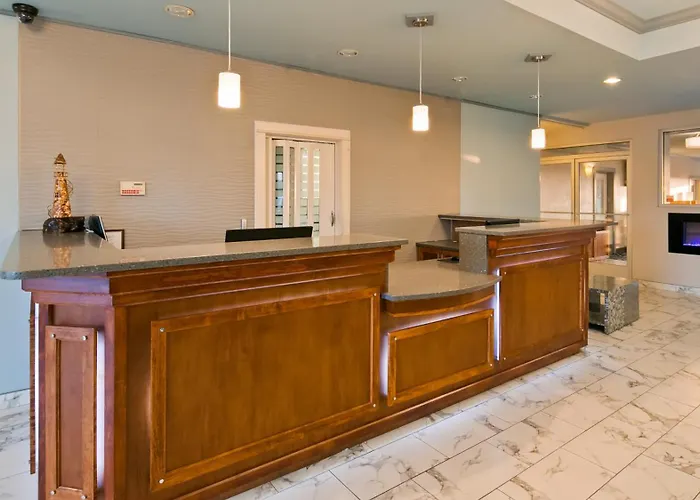Lighthouse Suites Inn Ocean Shores
