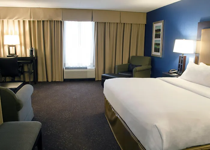 Holiday Inn Fargo By Ihg