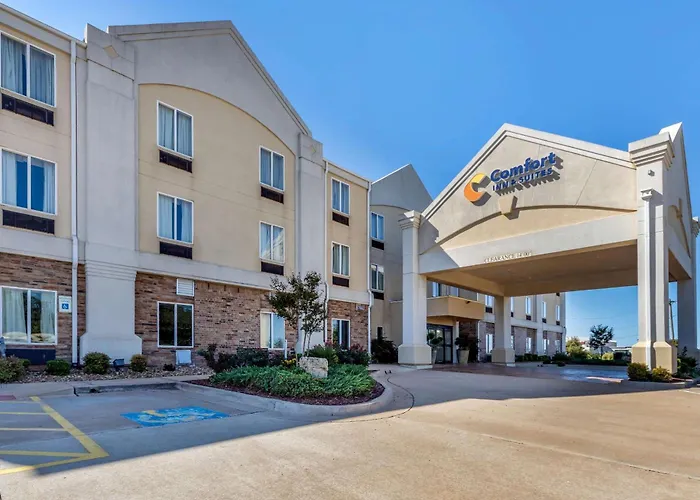 Comfort Inn & Suites Perry I-35
