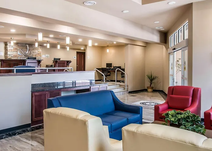 Quality Inn & Suites Houghton Downtown