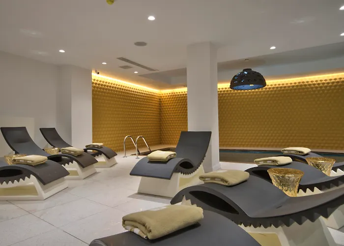Holm Boutique & Spa - Ik Collection Saint Julian's