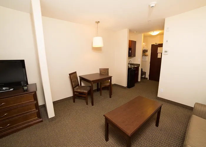 Holiday Inn Express Hotel & Suites - Slave Lake By Ihg