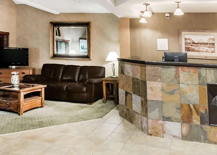 Ramada By Wyndham Frisco Hotel