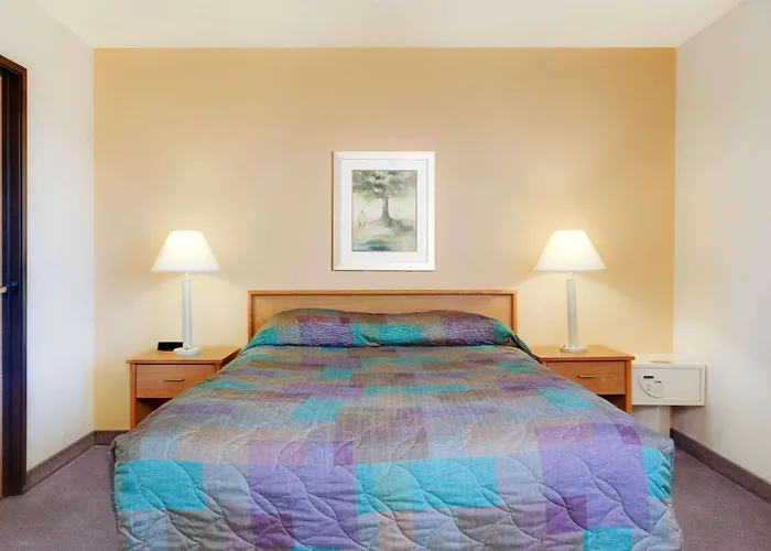 Super 8 By Wyndham Klamath Falls