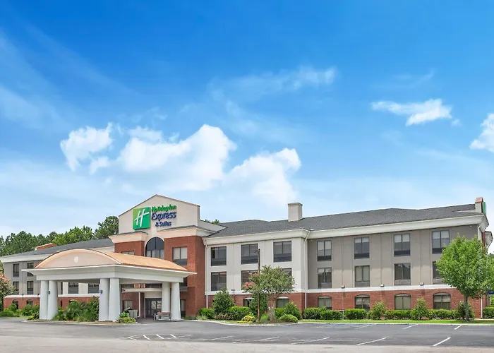 Holiday Inn Express & Suites - Hardeeville-Hilton Head By Ihg