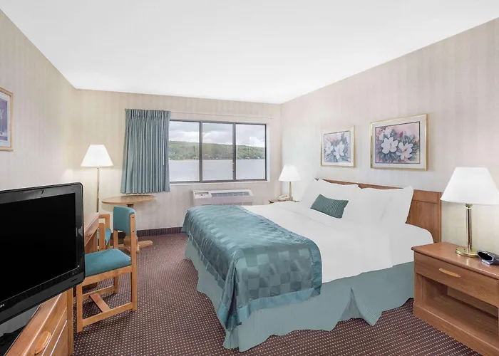 Ramada By Wyndham Hancock Waterfront