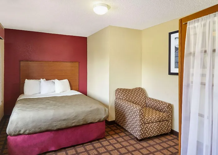 Americinn By Wyndham Burlington