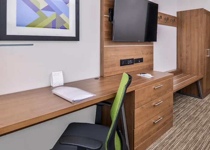 Holiday Inn Express & Suites - Siloam Springs By Ihg