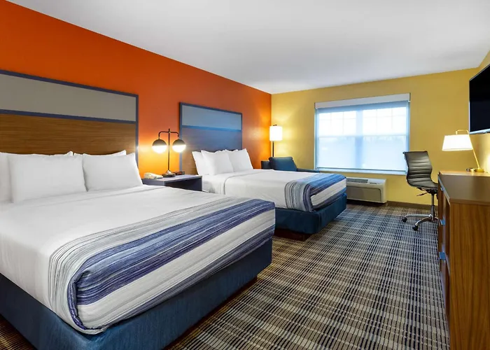 Americinn By Wyndham Fulton Clinton
