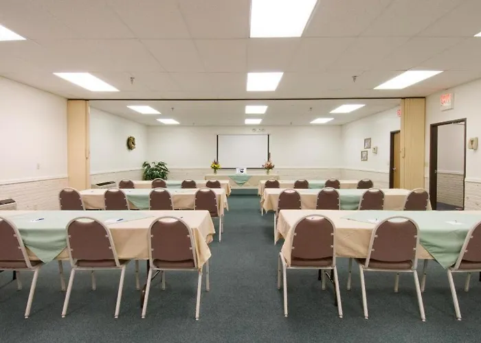 Americas Best Value Inn Torrington