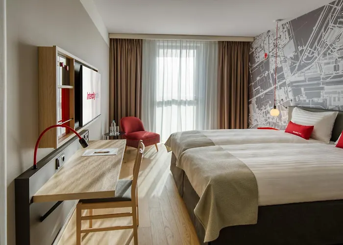 IntercityHotel Amsterdam Airport