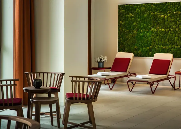 IntercityHotel Amsterdam Airport