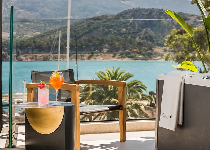 Canale Hotel & Suites