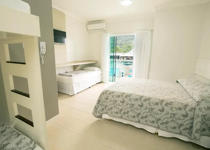 Hotel Villa Di Acqua