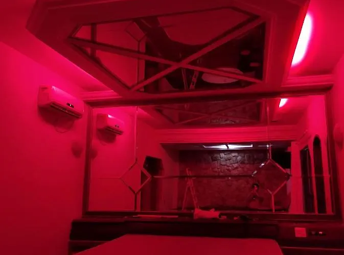 Champion Motel